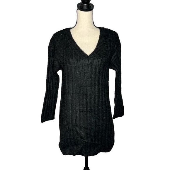BB Dakota Steve Madden Black V-Neck Wool Blend Sweater Women's Size X-Small XS - Picture 1 of 7